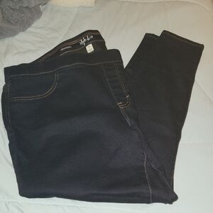 Style & Co Dark Washed Jeggings. Size 18W